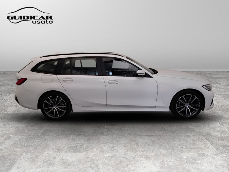 GuidiCar - BMW Serie 3 2021 316d Touring mhev 48V Business Advantage auto Usato