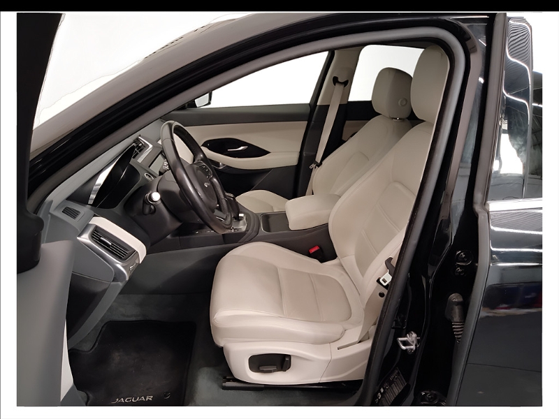 GuidiCar - JAGUAR E-Pace       (X540) 2019 E-Pace       (X540) - E-Pace 2.0 249 CV AWD aut. R-Dynamic S Usato