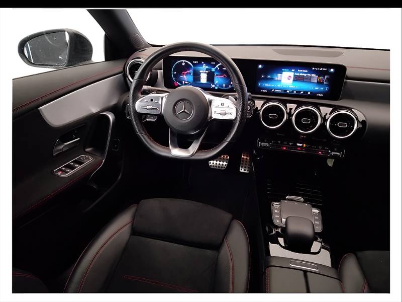 GuidiCar - Mercedes Classe CLA Coupé 2020 CLA Coupé    (C118) - CLA 200 d Automatic Premium Usato