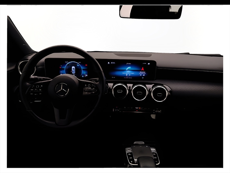 GuidiCar - Mercedes Classe A     (W177) 2019 Classe A     (W177) - A 180 d Automatic Business Extra Usato