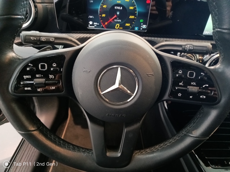 GuidiCar - Mercedes Classe A     (W177) 2019 Classe A     (W177) - A 180 d Automatic Business Usato