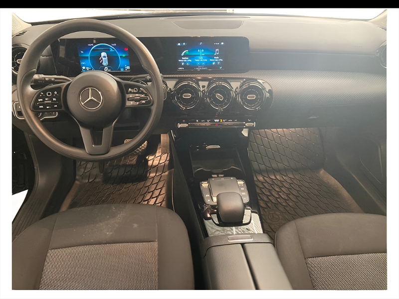 GuidiCar - Mercedes Classe A     (W177) 2020 Classe A     (W177) - A 180 d Automatic Executive Usato