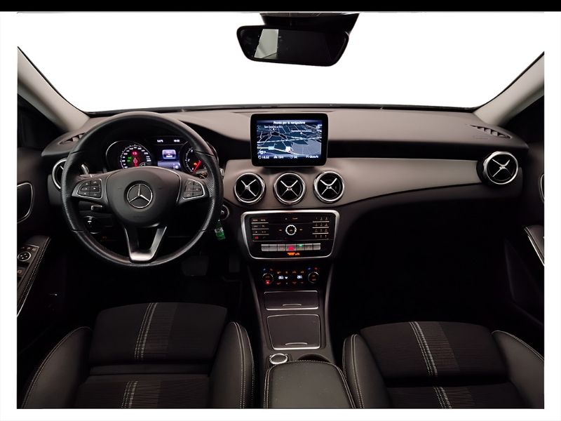 GuidiCar - Mercedes Classe GLA   (X156) 2019 Classe GLA   (X156) - GLA 200 d Automatic Sport Usato