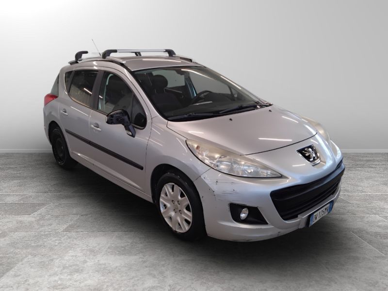 GuidiCar - PEUGEOT 207 2009 207 SW 1.6 hdi 16v Energie Usato