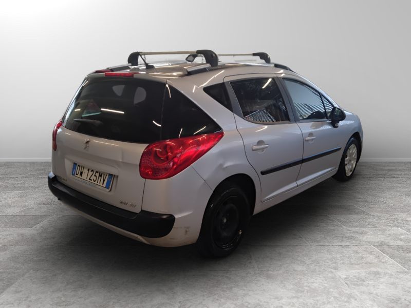 GuidiCar - PEUGEOT 207 2009 207 SW 1.6 hdi 16v Energie Usato
