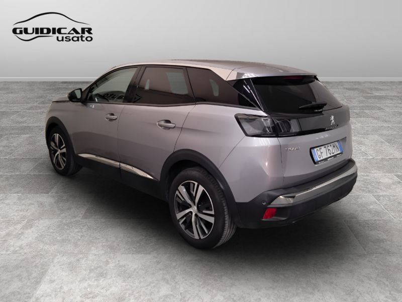 GuidiCar - PEUGEOT 3008 2021 3008 1.5 bluehdi Allure s&s 130cv Usato