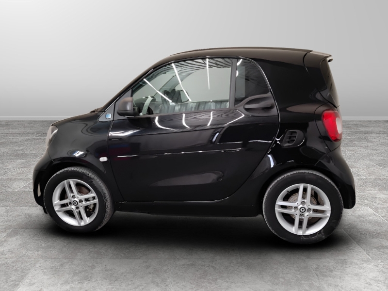 GuidiCar - SMART fortwo 3ª s. (C453) 2020 fortwo 3ªs.(C/A453) - fortwo EQ Pure Usato