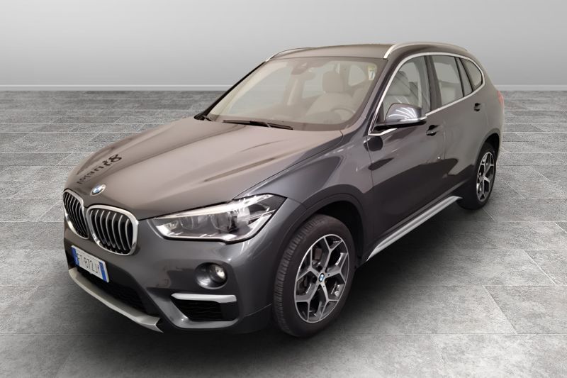 GuidiCar - BMW X1            (F48) X1 sDrive18d xLine