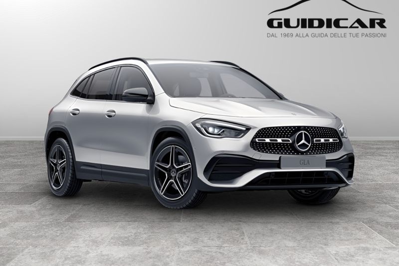 GuidiCar - MERCEDES BENZ NUOVA GLA GLA 200 d Automatic 4MATIC