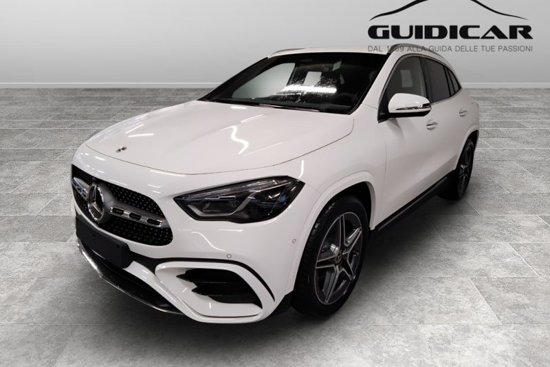 GuidiCar - MERCEDES BENZ NUOVA GLA GLA 200 D AUTOMATIC