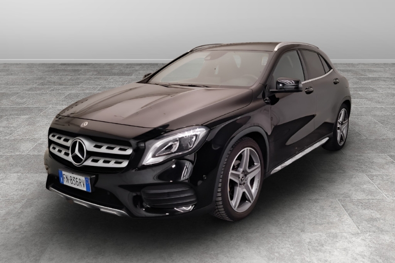 GuidiCar - Mercedes Classe GLA   (X156) GLA          (X156) - GLA 200 d Automatic 4Matic Premium