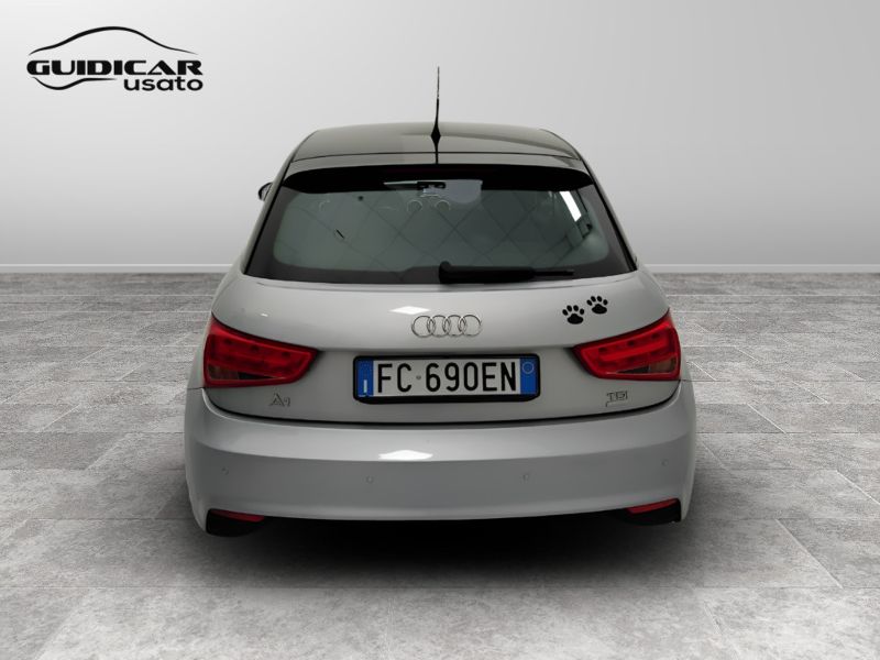 GuidiCar - AUDI A1 2016 A1 Sportback 1.4 tdi Metal s-tronic Usato