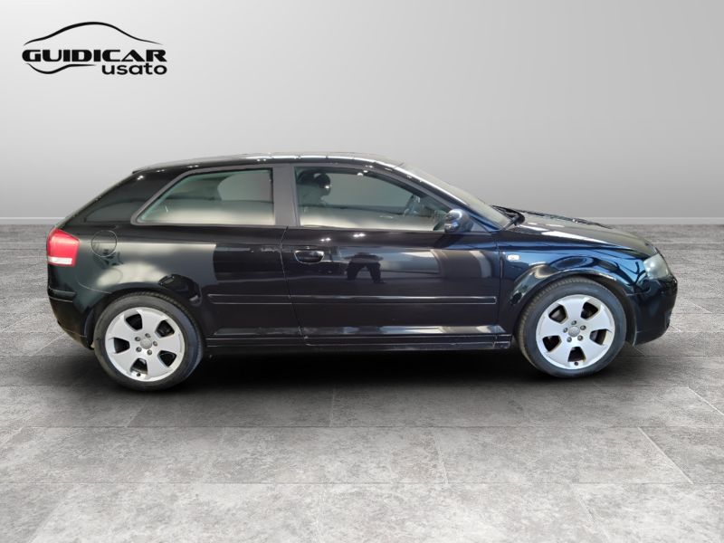 GuidiCar - AUDI A3 2006 A3 2.0 tdi Ambiente FL Usato