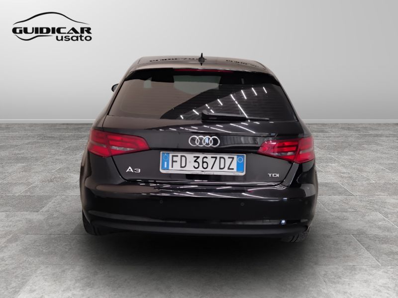 GuidiCar - AUDI A3 2016 A3 Sportback 1.6 tdi Business 110cv E6 Usato