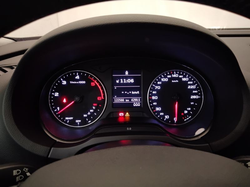 GuidiCar - AUDI A3 2016 A3 Sportback 1.6 tdi Business 110cv E6 Usato