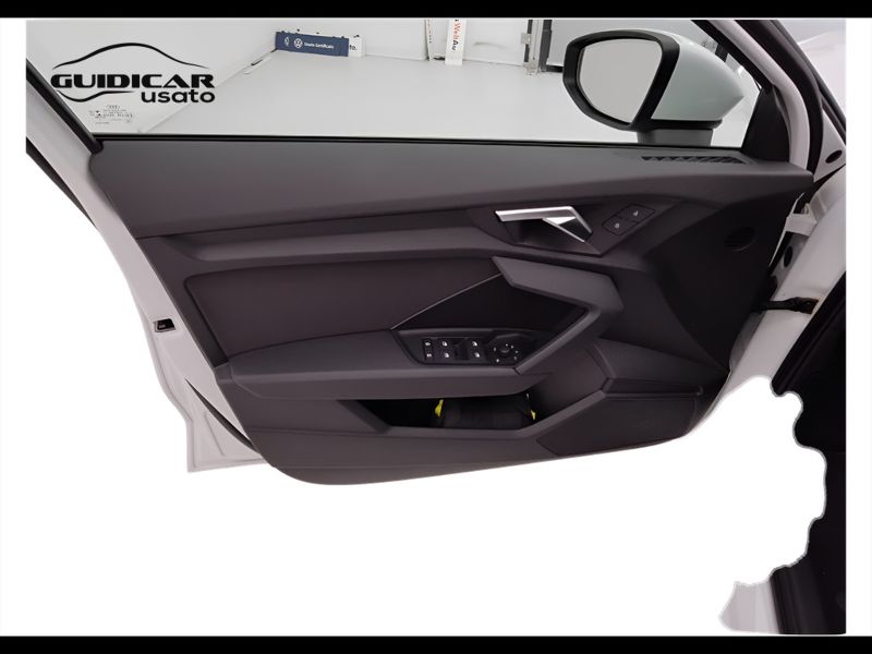 GuidiCar - AUDI A3 2021 A3 Sportback 30 1.0 tfsi mhev Business s-tronic Usato