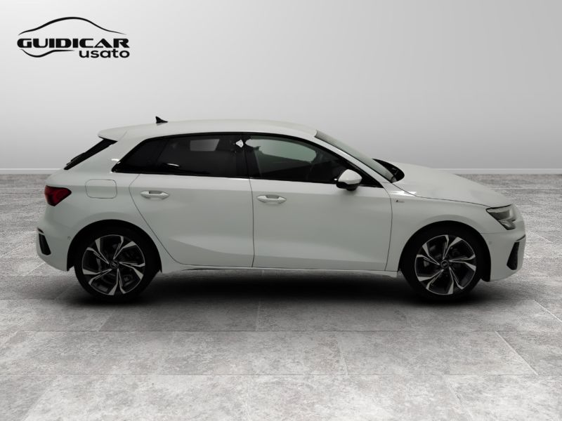 GuidiCar - AUDI A3 2022 A3 Sportback 30 2.0 tdi S line edition s-tronic Usato