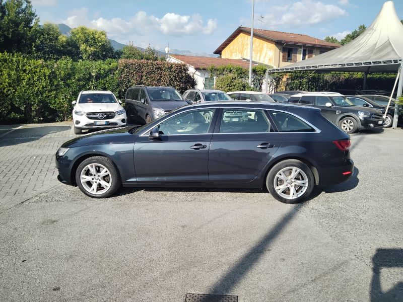 GuidiCar - AUDI A4 2017 A4 Avant 30 2.0 tdi Business Sport 122cv s-tronic my16 Usato