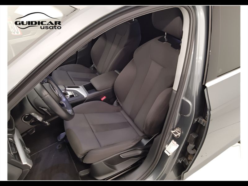 GuidiCar - AUDI A4 2019 A4 Avant 40 2.0 g-tron Sport 170cv s-tronic Usato