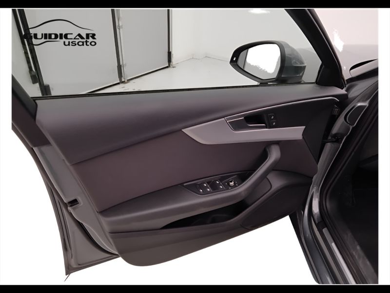 GuidiCar - AUDI A4 2019 A4 Avant 40 2.0 g-tron Sport 170cv s-tronic Usato