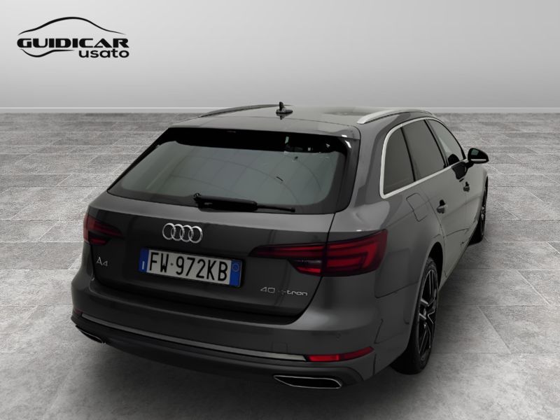 GuidiCar - AUDI A4 2019 A4 Avant 40 2.0 g-tron Sport 170cv s-tronic Usato