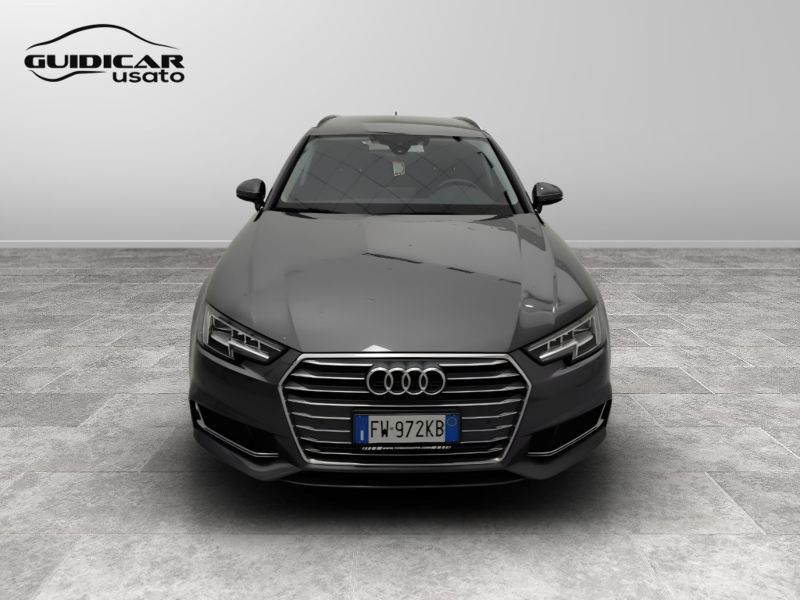 GuidiCar - AUDI A4 2019 A4 Avant 40 2.0 g-tron Sport 170cv s-tronic Usato