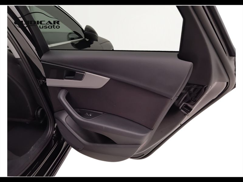 GuidiCar - AUDI A4 2021 A4 Avant 40 2.0 tdi mhev Business Advanced quattro 204cv s-tronic Usato