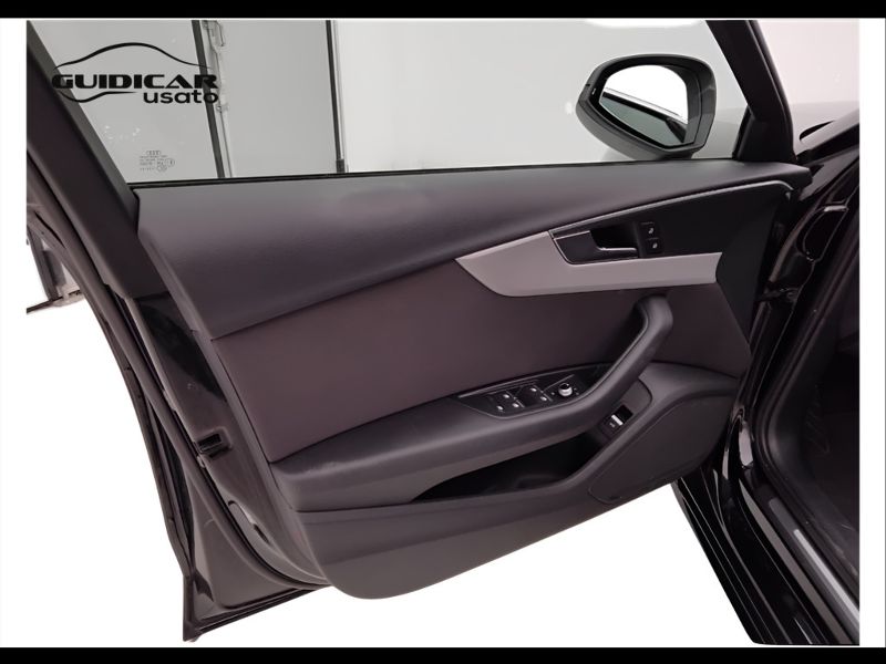 GuidiCar - AUDI A4 2021 A4 Avant 40 2.0 tdi mhev Business Advanced quattro 204cv s-tronic Usato