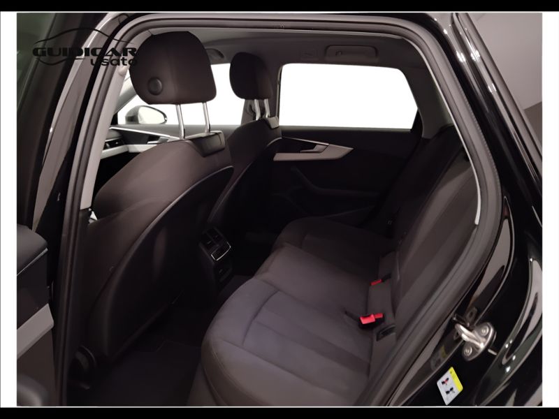 GuidiCar - AUDI A4 2021 A4 Avant 40 2.0 tdi mhev Business Advanced quattro 204cv s-tronic Usato