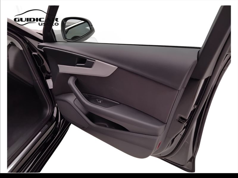 GuidiCar - AUDI A4 2021 A4 Avant 40 2.0 tdi mhev Business Advanced quattro 204cv s-tronic Usato