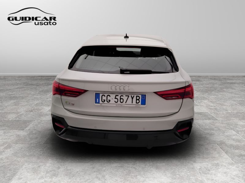 GuidiCar - AUDI Q3 2021 Q3 Sportback 35 1.5 tfsi mhev Business Plus s-tronic Usato