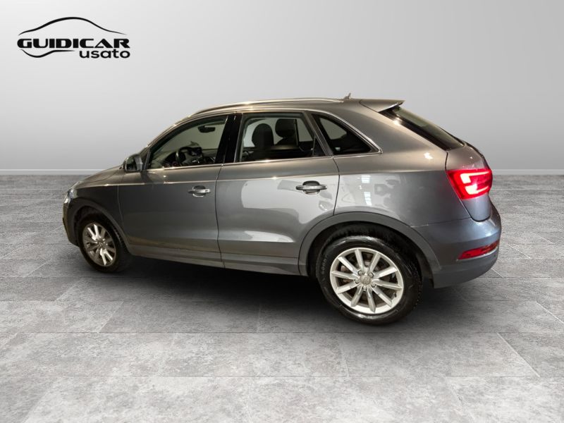 GuidiCar - AUDI Q3 2017 Q3 2.0 tdi Business 120cv Usato