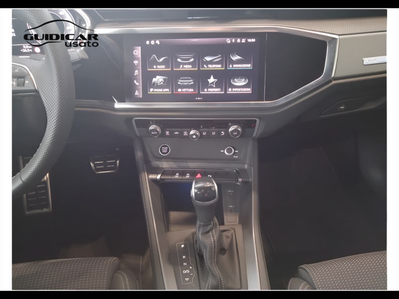 GuidiCar - AUDI Q3 2024 Q3 35 2.0 tdi Identity Black s-tronic Usato