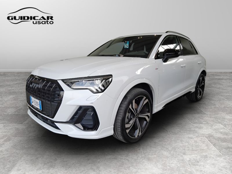 GuidiCar - AUDI Q3 2024 Q3 35 2.0 tdi Identity Black s-tronic Usato