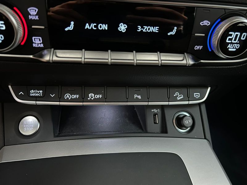 GuidiCar - AUDI Q5 2022 Q5 Sportback 35 2.0 tdi mhev 12V Business Advanced s tronic Usato