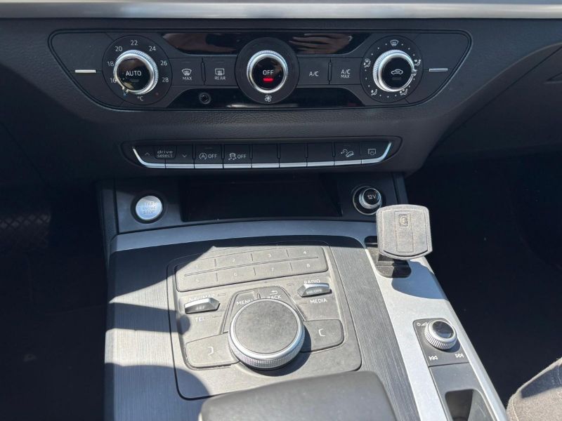 GuidiCar - AUDI Q5 2018 Q5 35 2.0 tdi Business quattro 163cv s-tronic Usato
