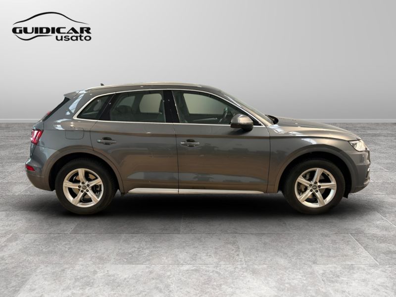 GuidiCar - AUDI Q5 2019 Q5 45 2.0 tfsi mhev Sport quattro 245cv s-tronic Usato
