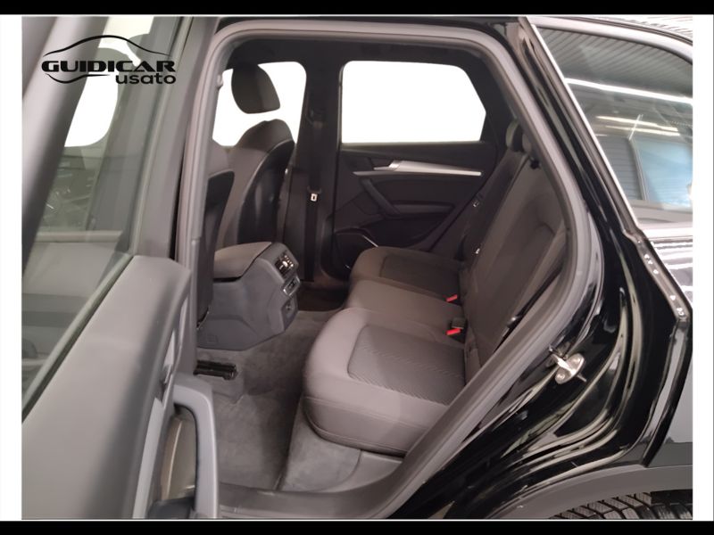GuidiCar - AUDI Q5 2023 Q5 40 2.0 tdi mhev 12V Business quattro s tronic Usato