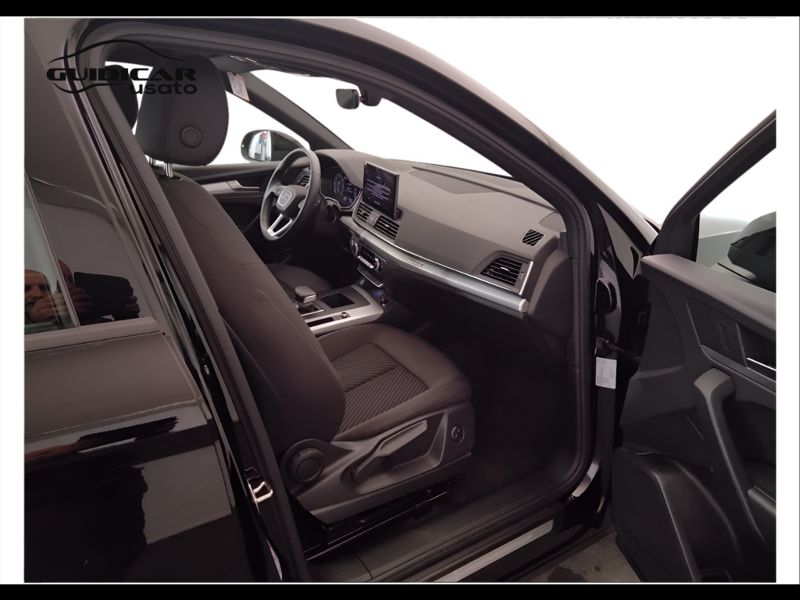 GuidiCar - AUDI Q5 2023 Q5 40 2.0 tdi mhev 12V Business quattro s tronic Usato
