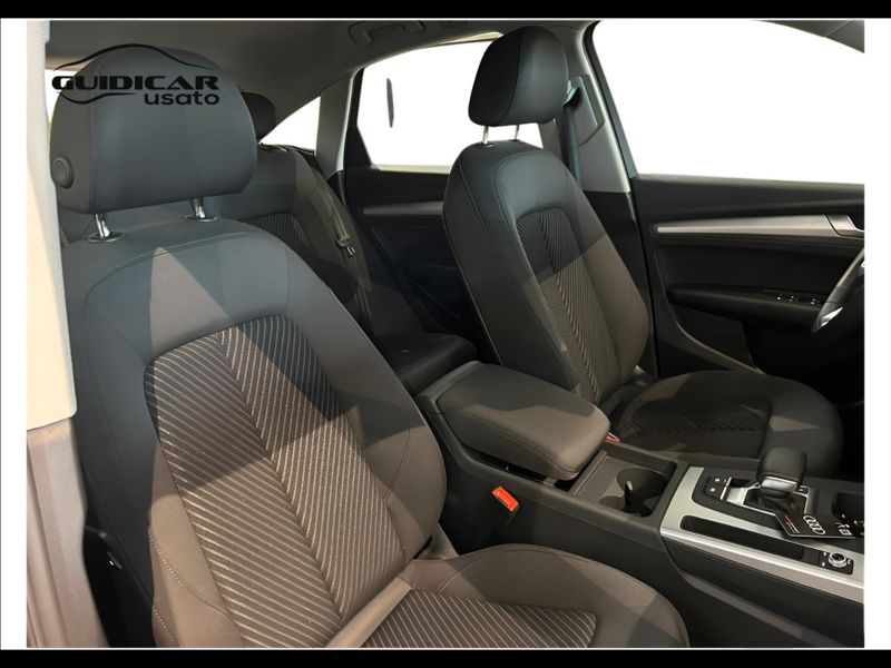 GuidiCar - AUDI Q5 2022 Q5 Sportback 35 2.0 tdi mhev 12V Business Advanced s tronic Usato