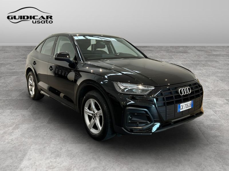 GuidiCar - AUDI Q5 2022 Q5 Sportback 35 2.0 tdi mhev 12V Business Advanced s tronic Usato