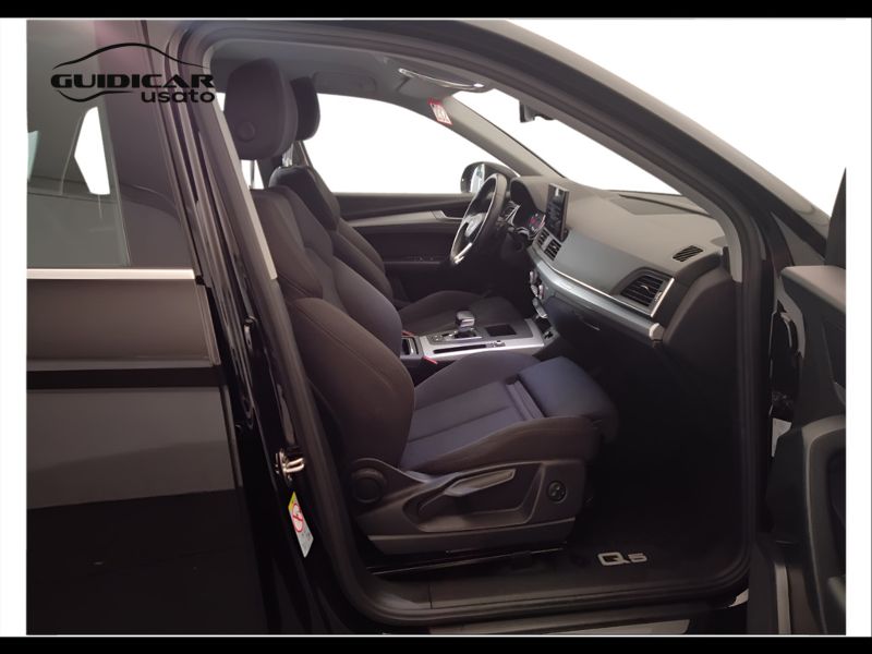 GuidiCar - AUDI Q5 2022 Q5 Sportback 40 2.0 tdi mhev 12V Business Advanced quattro s tronic Usato
