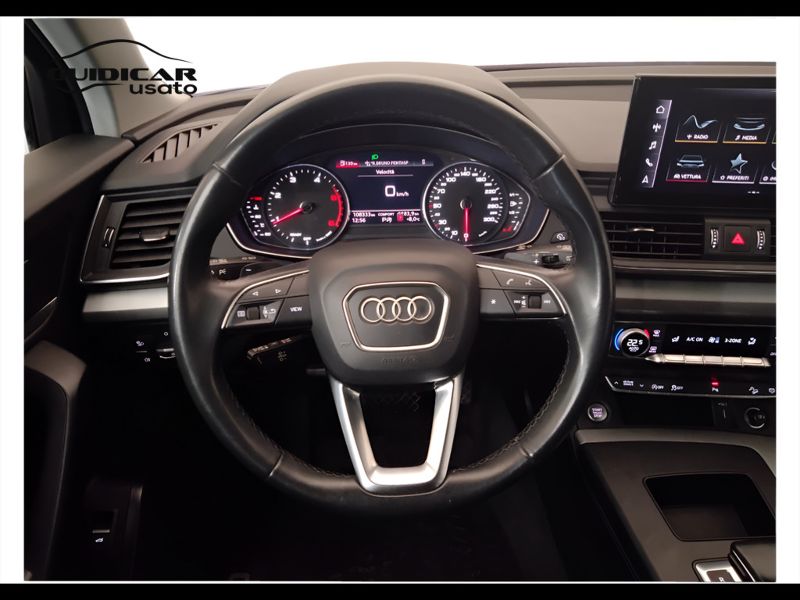 GuidiCar - AUDI Q5 2022 Q5 Sportback 40 2.0 tdi mhev 12V Business Advanced quattro s tronic Usato