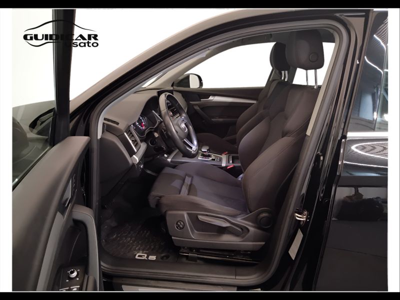 GuidiCar - AUDI Q5 2022 Q5 Sportback 40 2.0 tdi mhev 12V Business Advanced quattro s tronic Usato