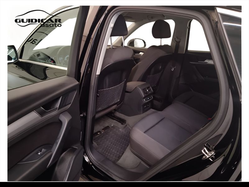 GuidiCar - AUDI Q5 2022 Q5 Sportback 40 2.0 tdi mhev 12V Business Advanced quattro s tronic Usato