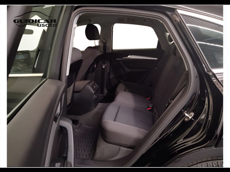 GuidiCar - AUDI Q5 2022 Q5 Sportback 40 2.0 tdi mhev 12V Business Advanced quattro s tronic Usato