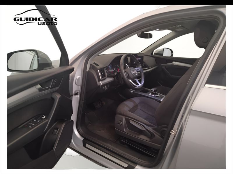 GuidiCar - AUDI Q5 2022 Q5 Sportback 40 2.0 tdi mhev 12V quattro s tronic Usato