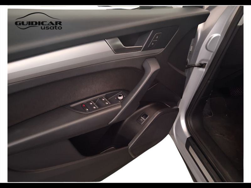 GuidiCar - AUDI Q5 2022 Q5 Sportback 40 2.0 tdi mhev 12V quattro s tronic Usato