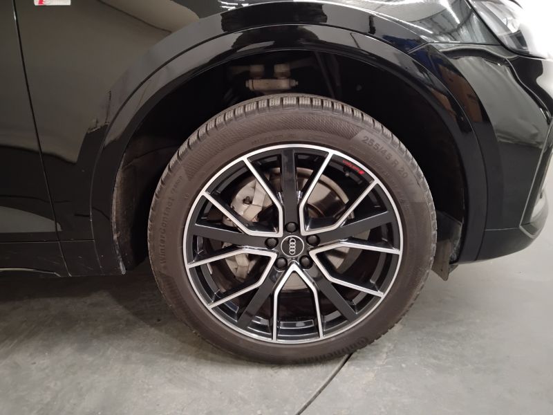 GuidiCar - AUDI Q5 2021 Q5 Sportback 40 2.0 tdi mhev 12V S line quattro s tronic Usato