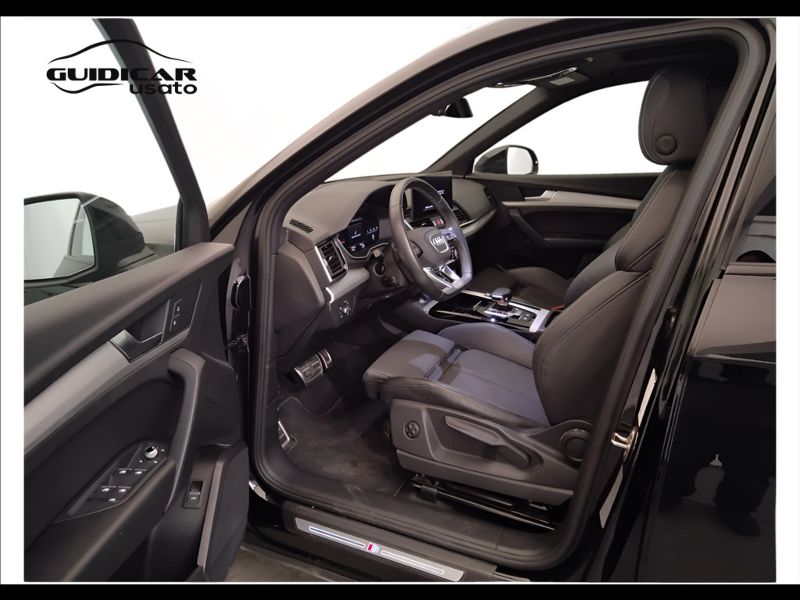 GuidiCar - AUDI Q5 2021 Q5 Sportback 40 2.0 tdi mhev 12V S line quattro s tronic Usato